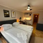Апартаменты Cozy In Center *