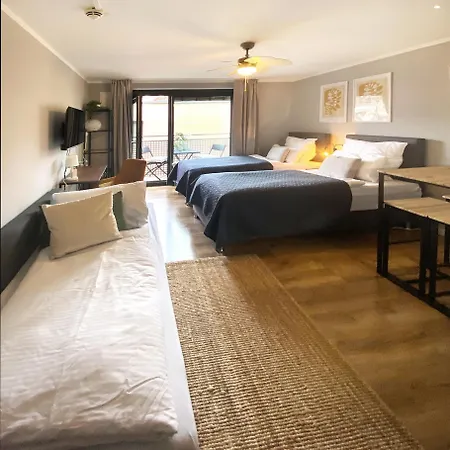 Διαμέρισμα Cozy In Center *