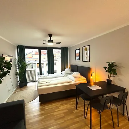 Διαμέρισμα Cozy In Center