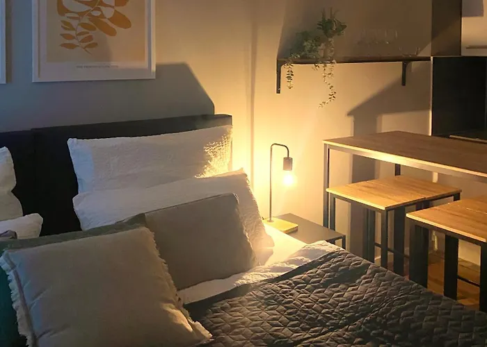 Cozy In Center 아파트