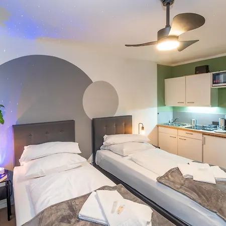 Stayando Cozy Center *