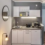 Cozy In Center