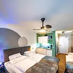 公寓 Cozy In Center